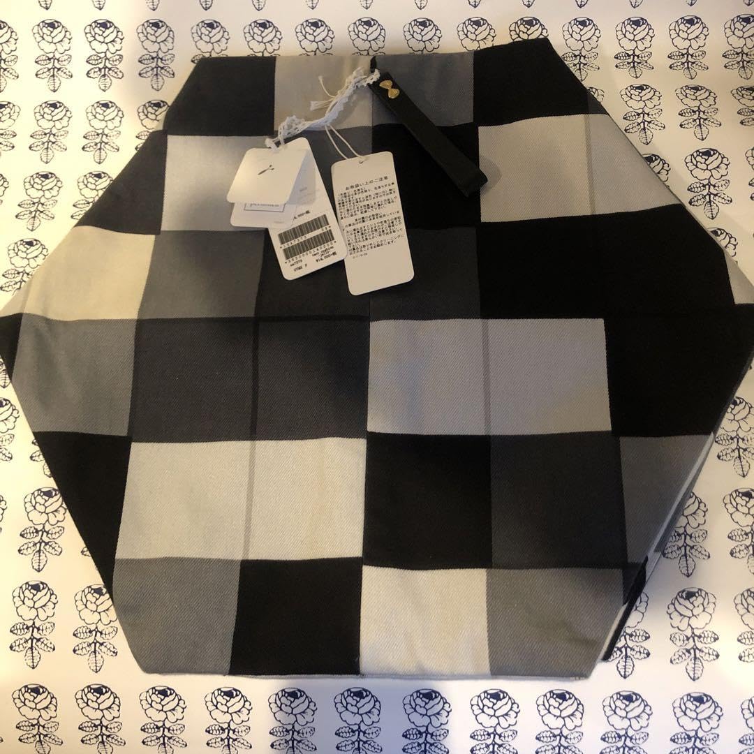 ミナペルホネン　三角クッションカバー 正規品 Amazon.co.jp: ミナペルホネン 三角クッションカバー : ホーム